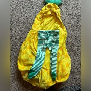 Pineapple costume